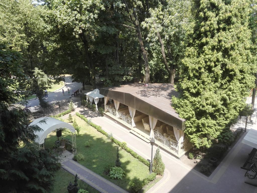 Delice Hotel Lviv Eksteriør billede