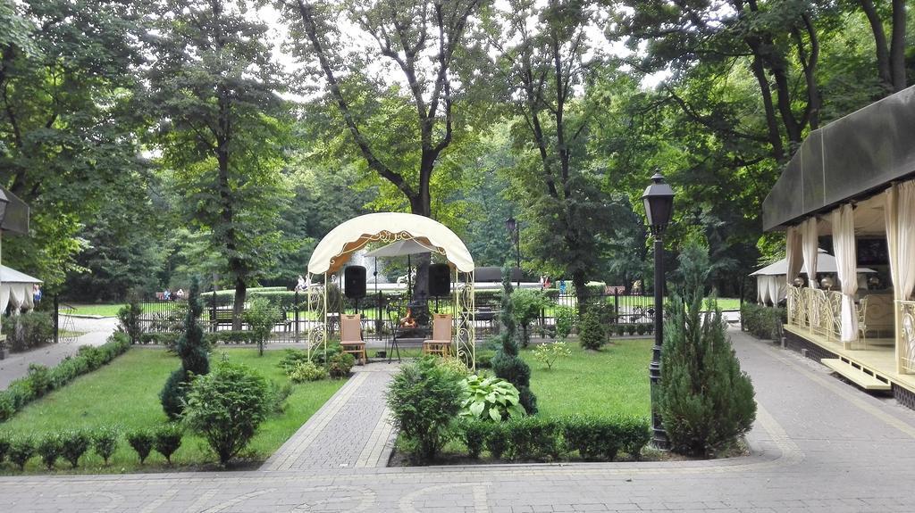Delice Hotel Lviv Eksteriør billede