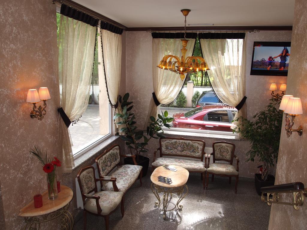 Delice Hotel Lviv Eksteriør billede