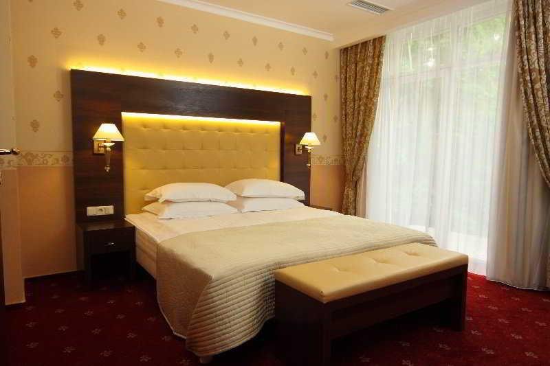 Delice Hotel Lviv Værelse billede
