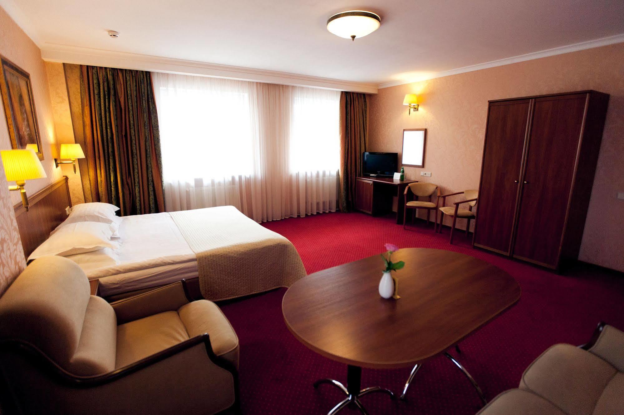 Delice Hotel Lviv Eksteriør billede