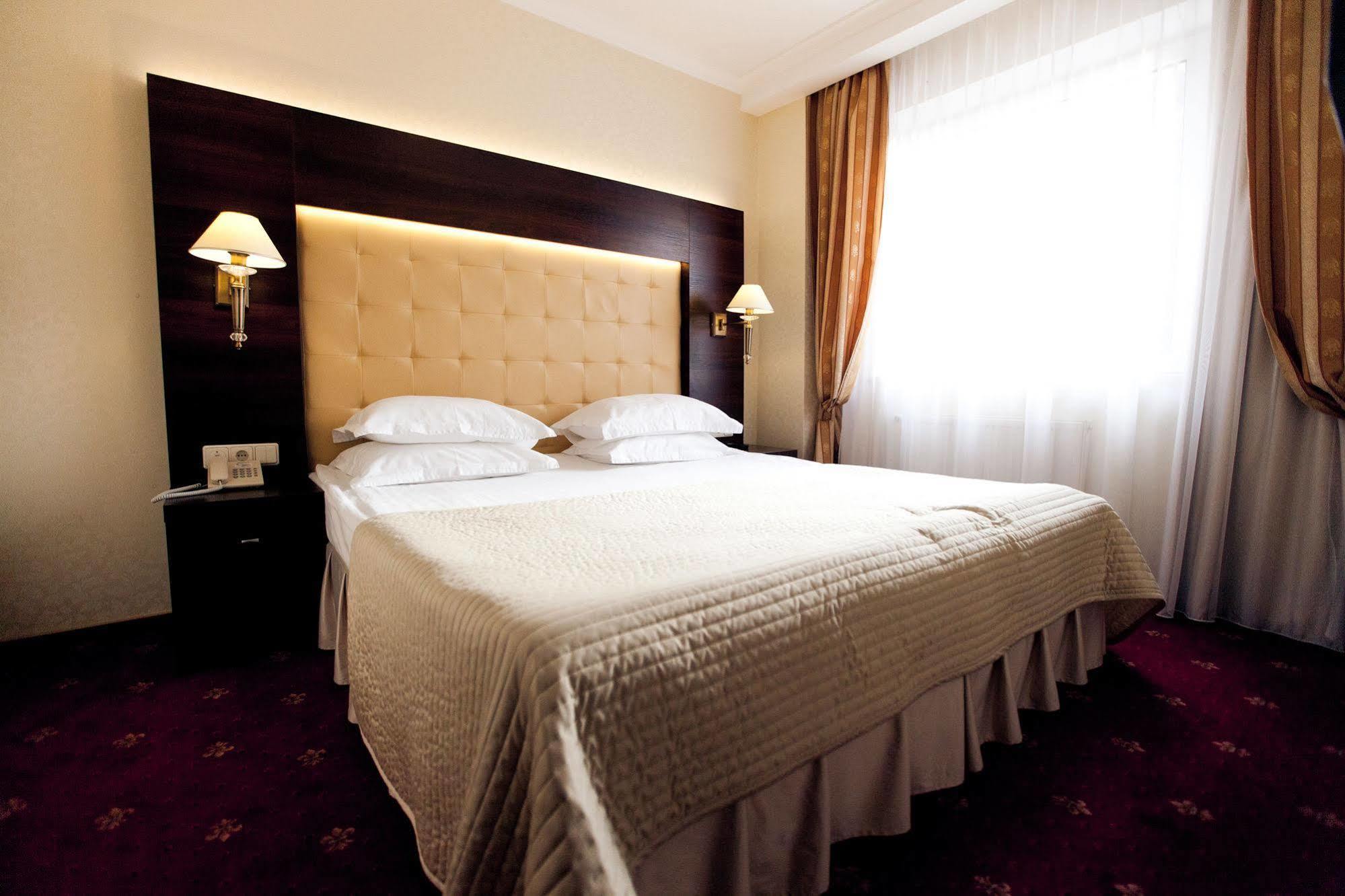 Delice Hotel Lviv Eksteriør billede