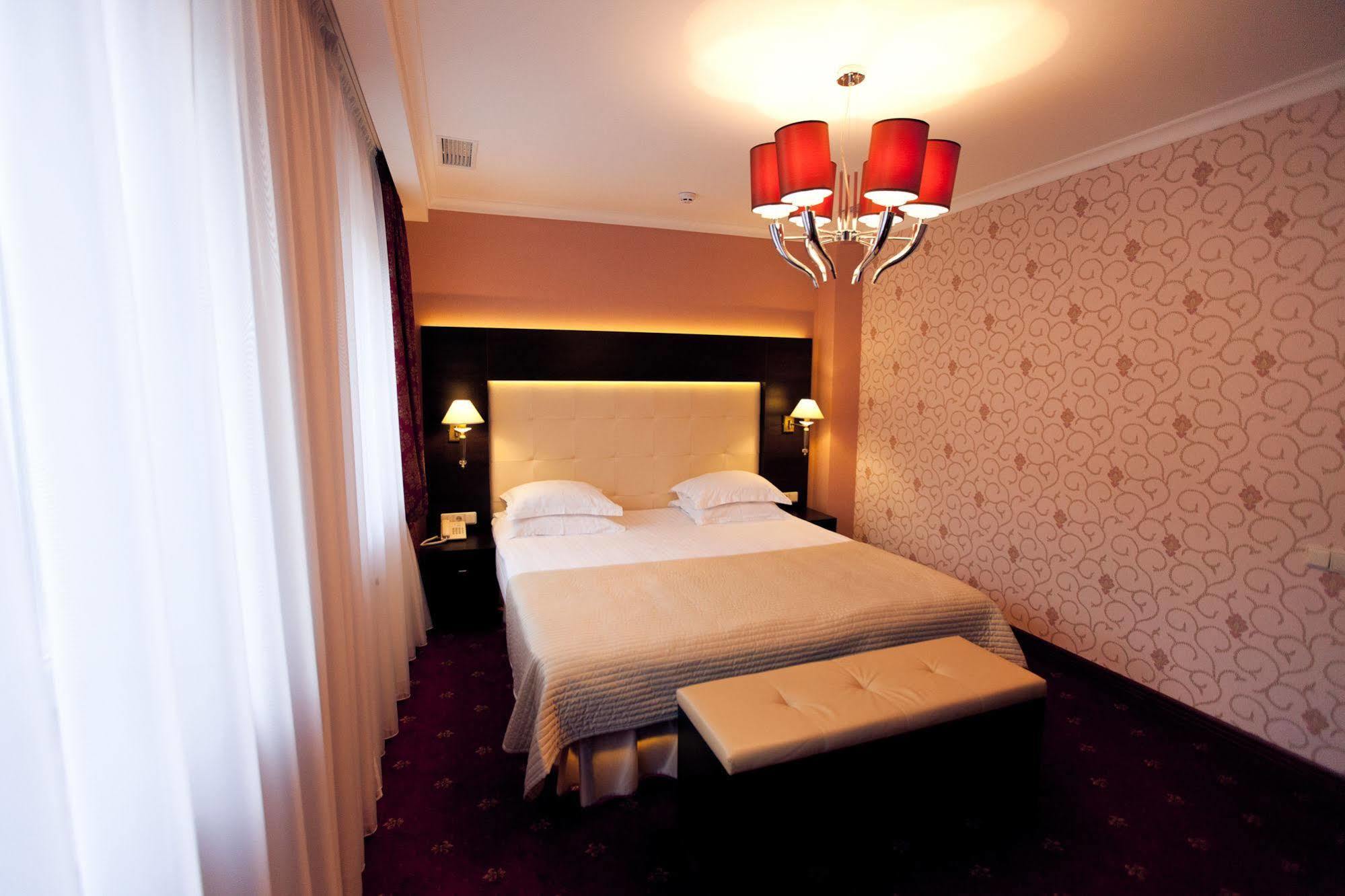 Delice Hotel Lviv Eksteriør billede